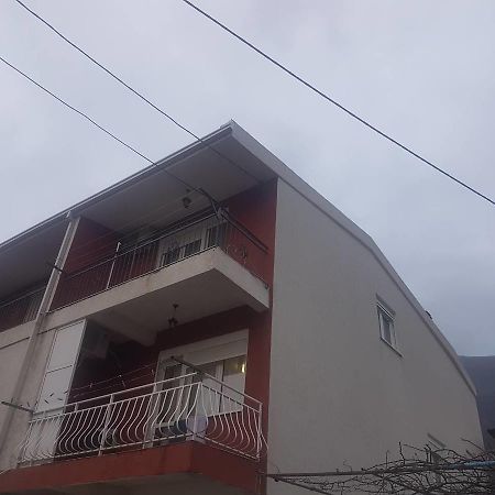 Apartments Neda Sutomore Exterior photo